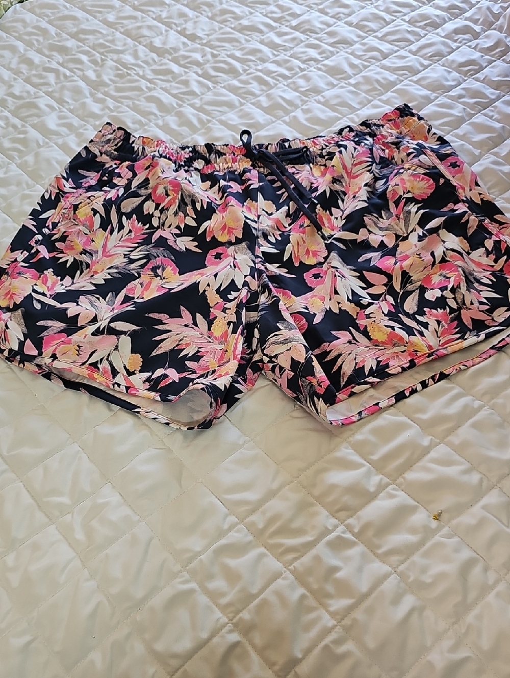 Columbia Women's Floral Athletic Shorts - Pink on Navy